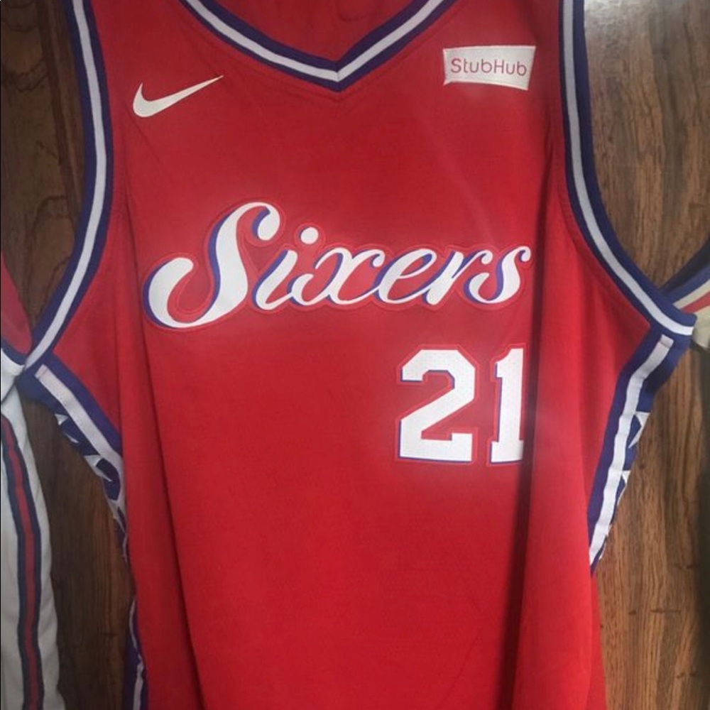 Sixers jersey